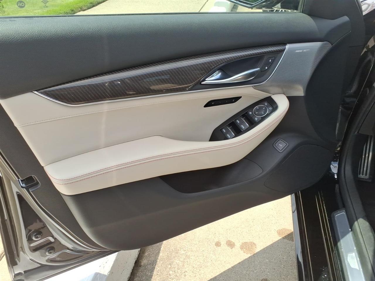 Cadillac CT5 4dr Sdn Sport 2020