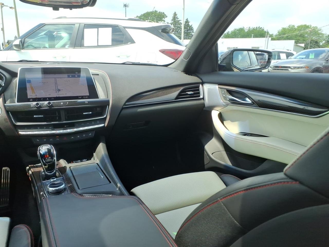 Cadillac CT5 4dr Sdn Sport 2020