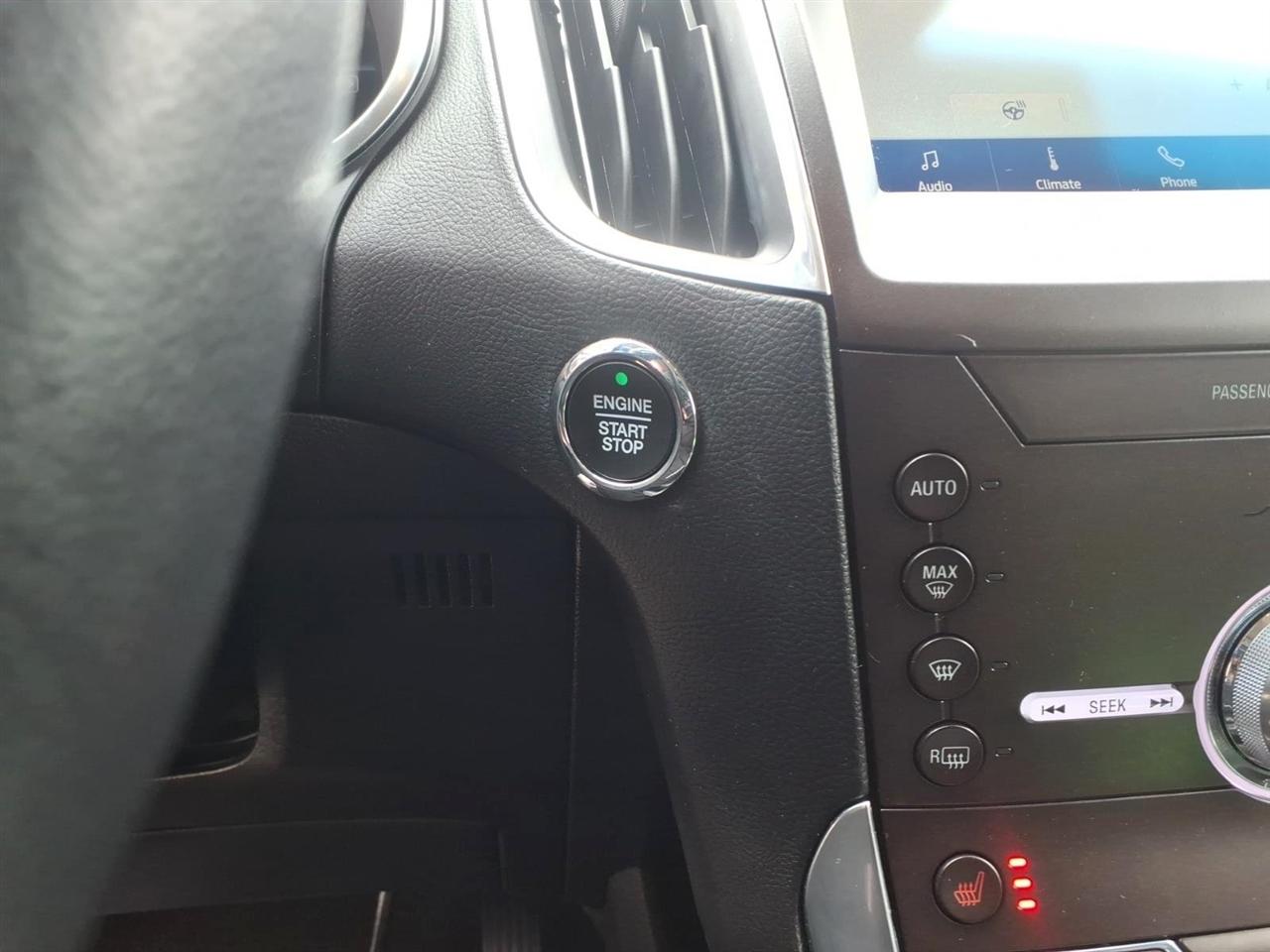Ford Edge Titanium FWD 2020