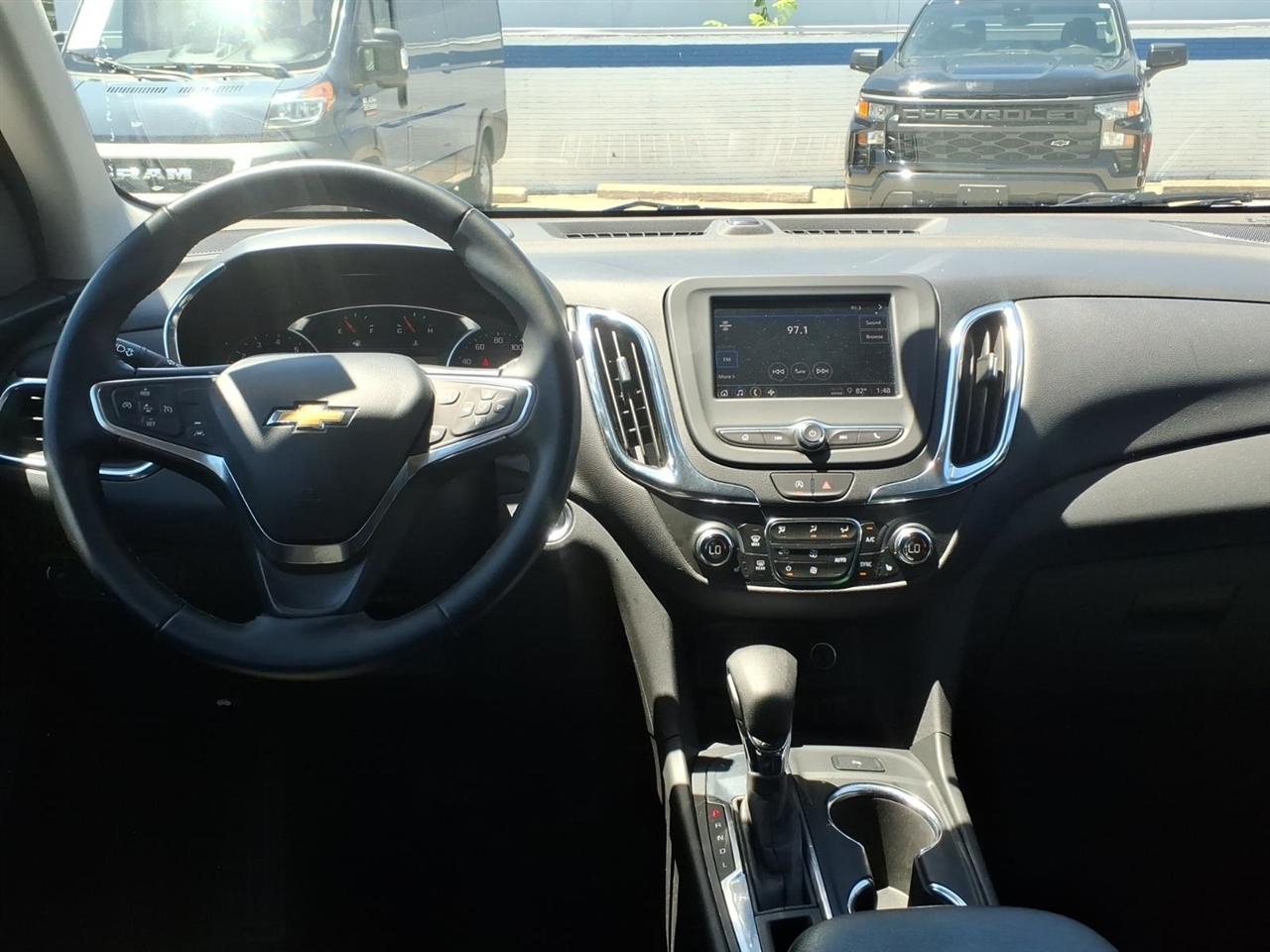 Chevrolet Equinox FWD 4dr LT w/1LT 2024