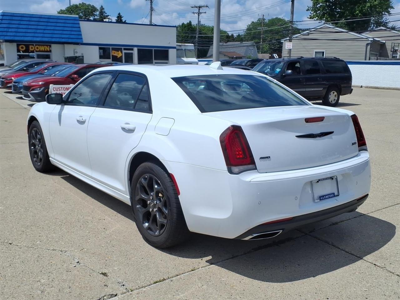 Chrysler 300 300 Touring L AWD 2023