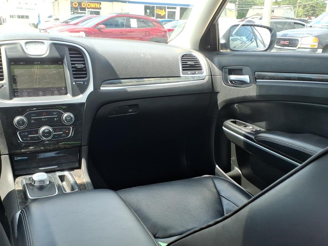 Chrysler 300 300 Touring L AWD 2023