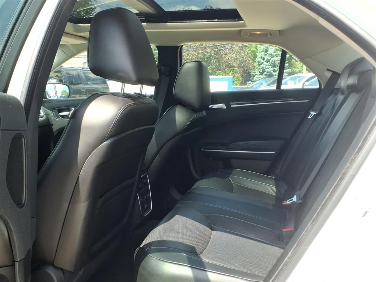 Chrysler 300 300 Touring L AWD 2023