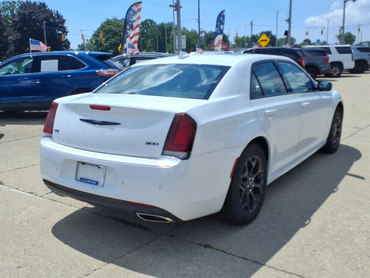 Chrysler 300 300 Touring L AWD 2023
