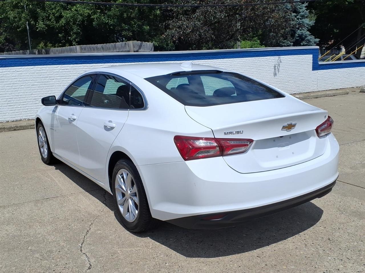 Chevrolet Malibu 4dr Sdn LT 2021