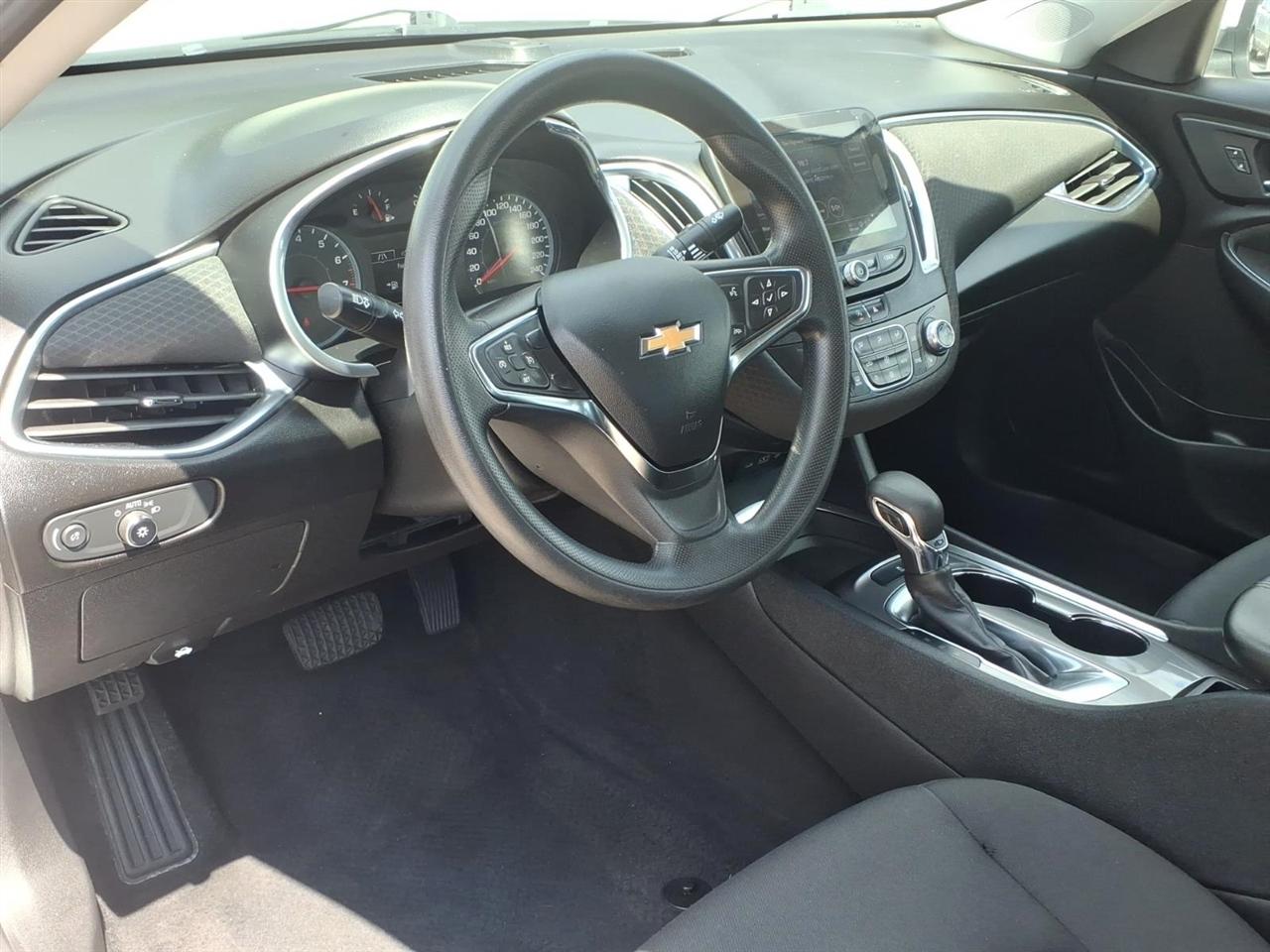 Chevrolet Malibu 4dr Sdn LT 2021