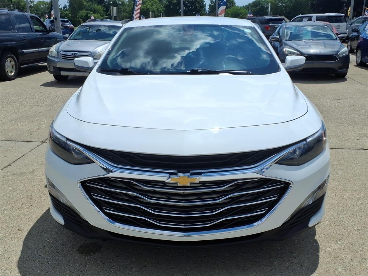 Chevrolet Malibu 4dr Sdn LT 2021
