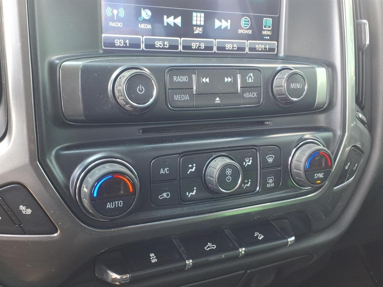 Chevrolet Silverado 1500 4WD Double Cab 143.5" LT w/2LT 2017