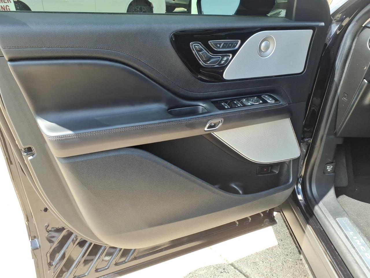 Lincoln Aviator Reserve AWD 2022