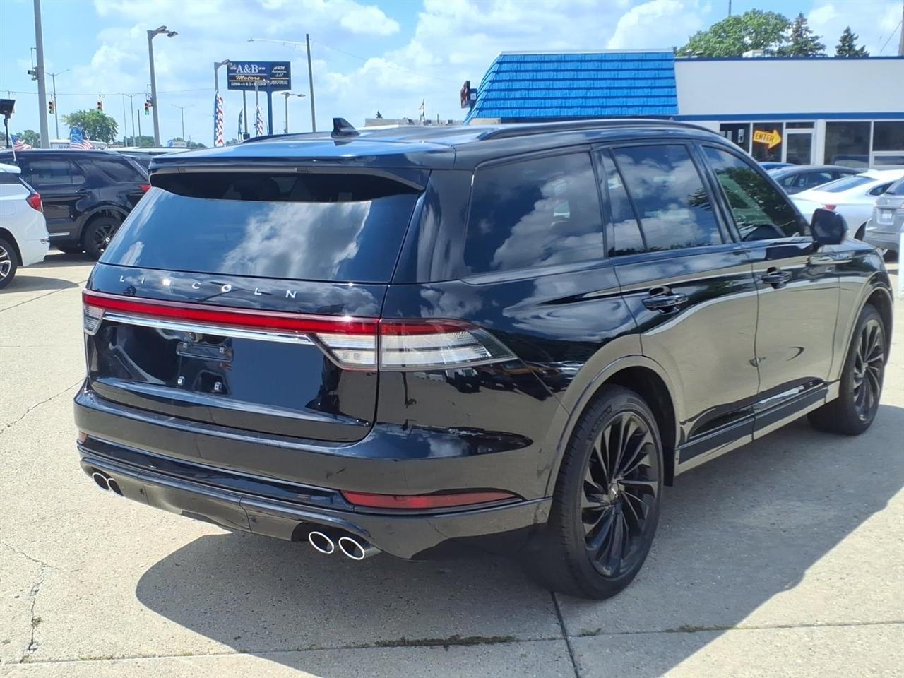 Lincoln Aviator Reserve AWD 2022