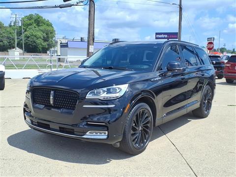 2022 Lincoln Aviator 