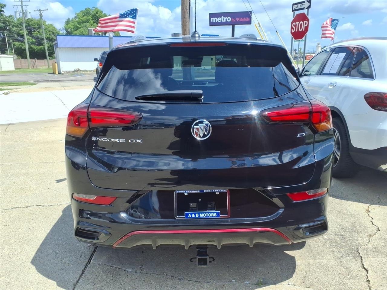 Buick Encore GX FWD 4dr Select 2023
