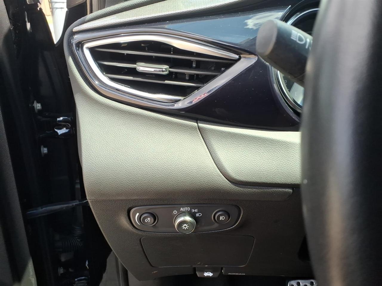 Buick Encore GX FWD 4dr Select 2023