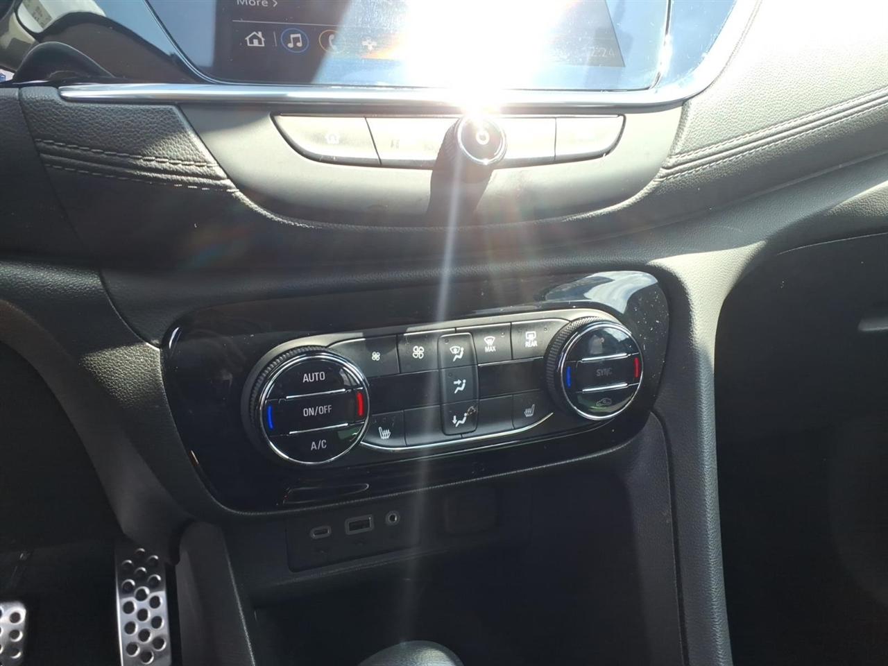 Buick Encore GX FWD 4dr Select 2023