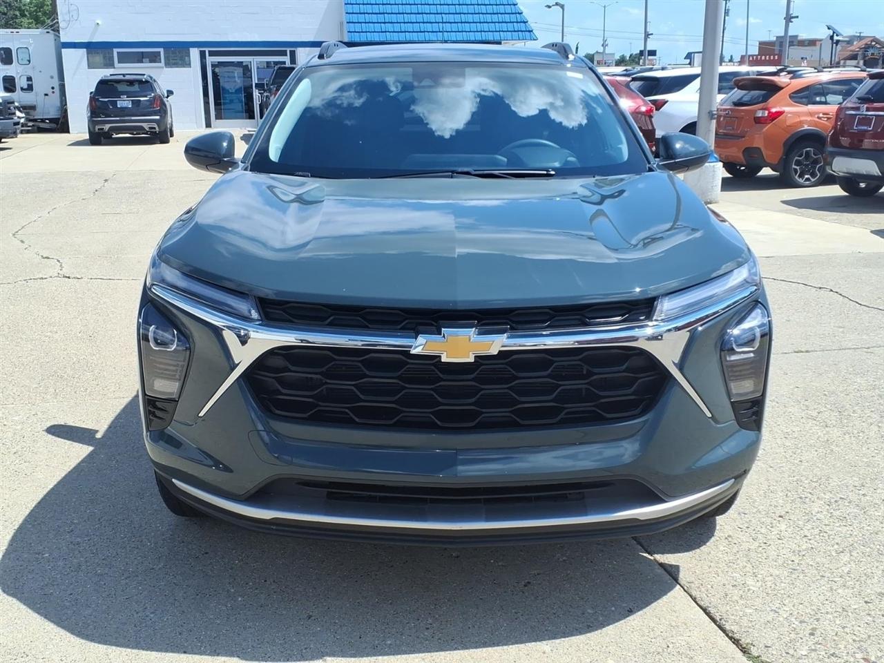 Chevrolet Trax FWD 4dr LT 2025