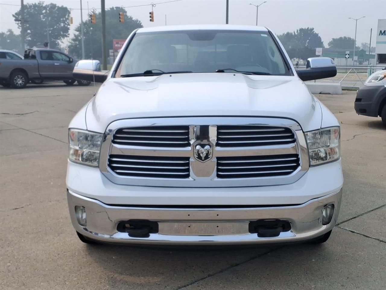 RAM 1500 4WD Crew Cab 149" Big Horn 2015