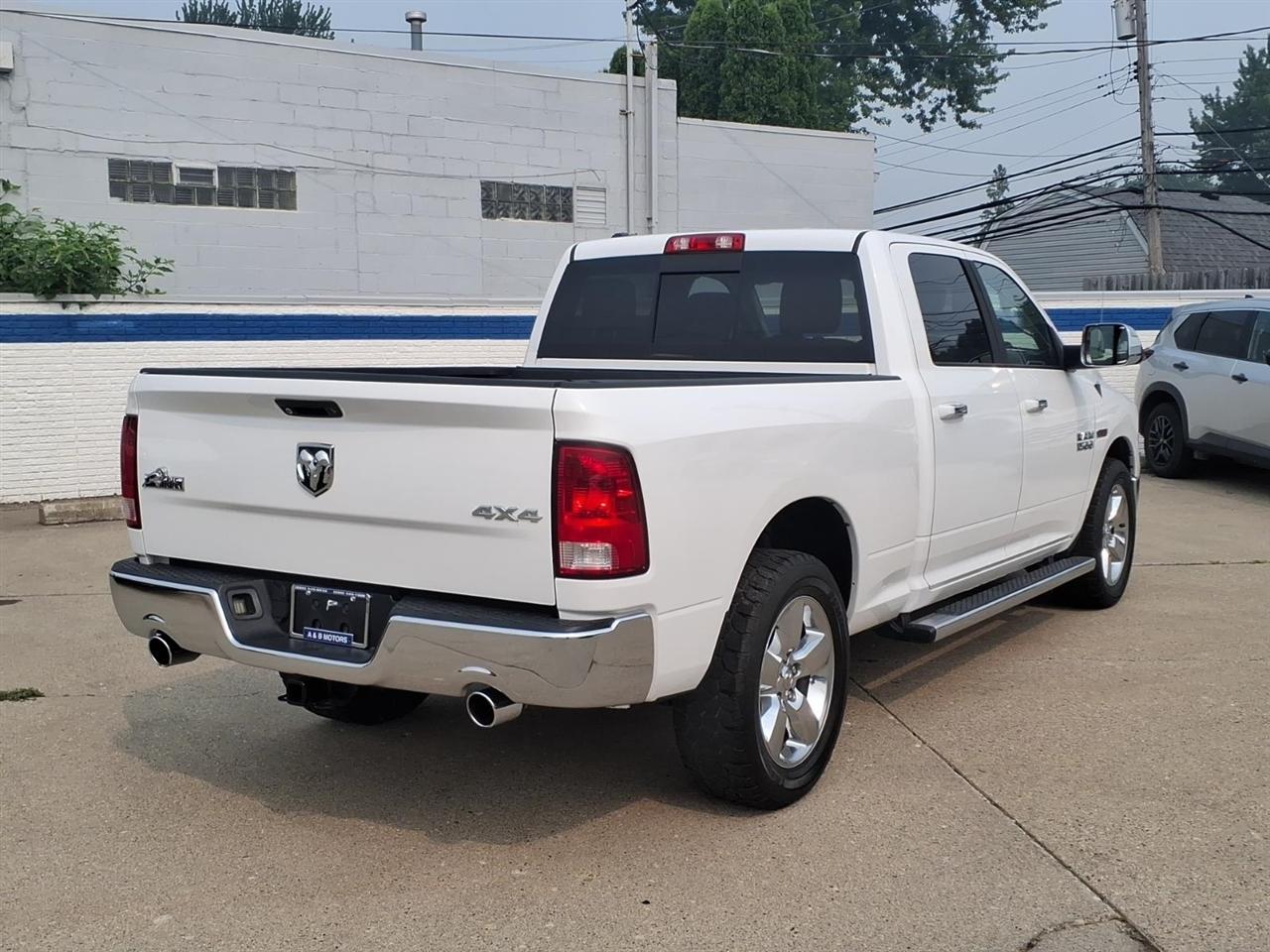 RAM 1500 4WD Crew Cab 149" Big Horn 2015