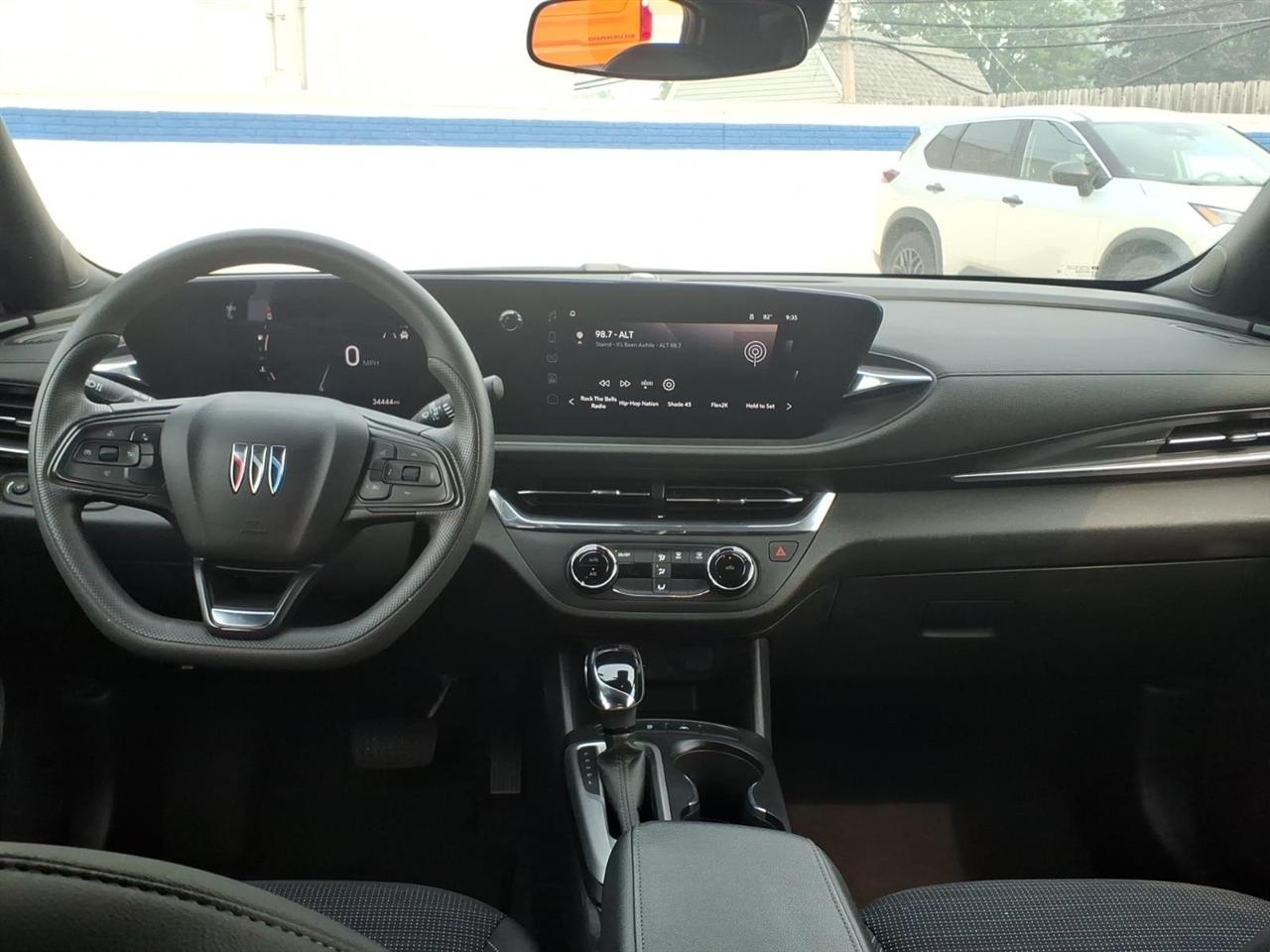 Buick Envista FWD 4dr Preferred 2025