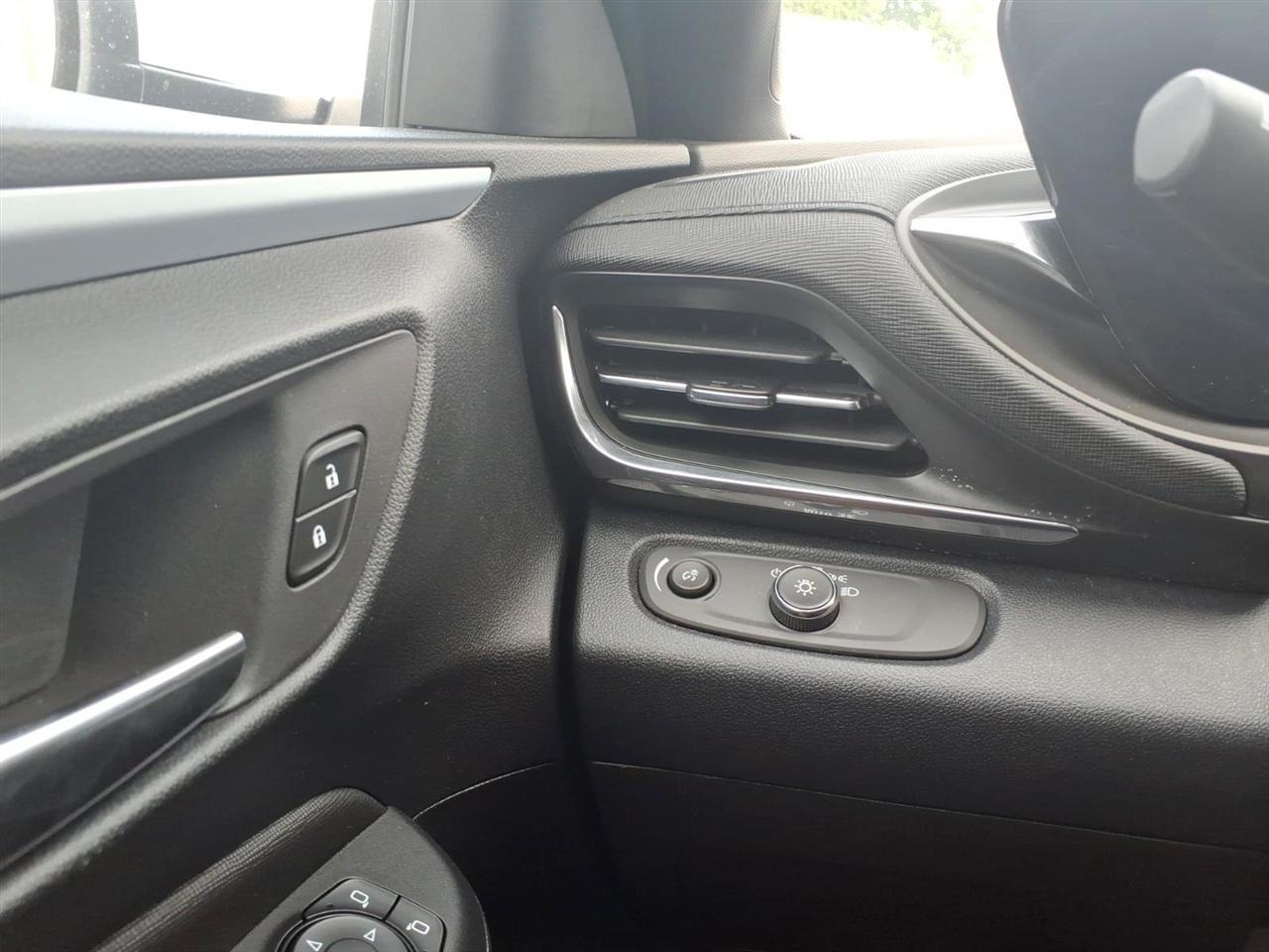 Buick Envista FWD 4dr Preferred 2025