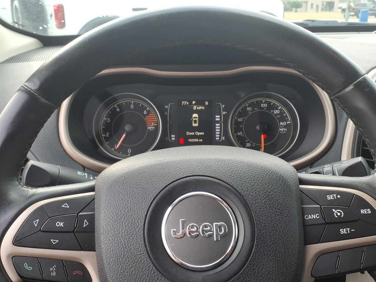 Jeep Cherokee Latitude FWD 2017
