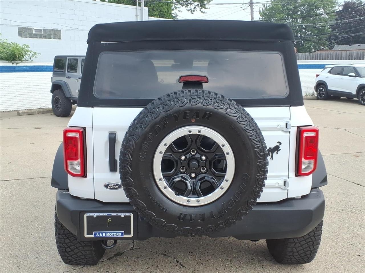 Ford Bronco Base 4 Door 4x4 2022