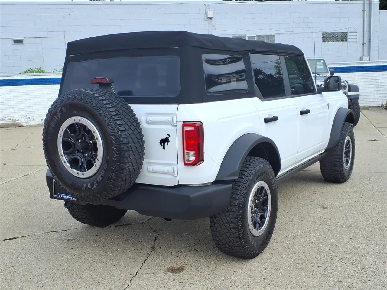 Ford Bronco Base 4 Door 4x4 2022