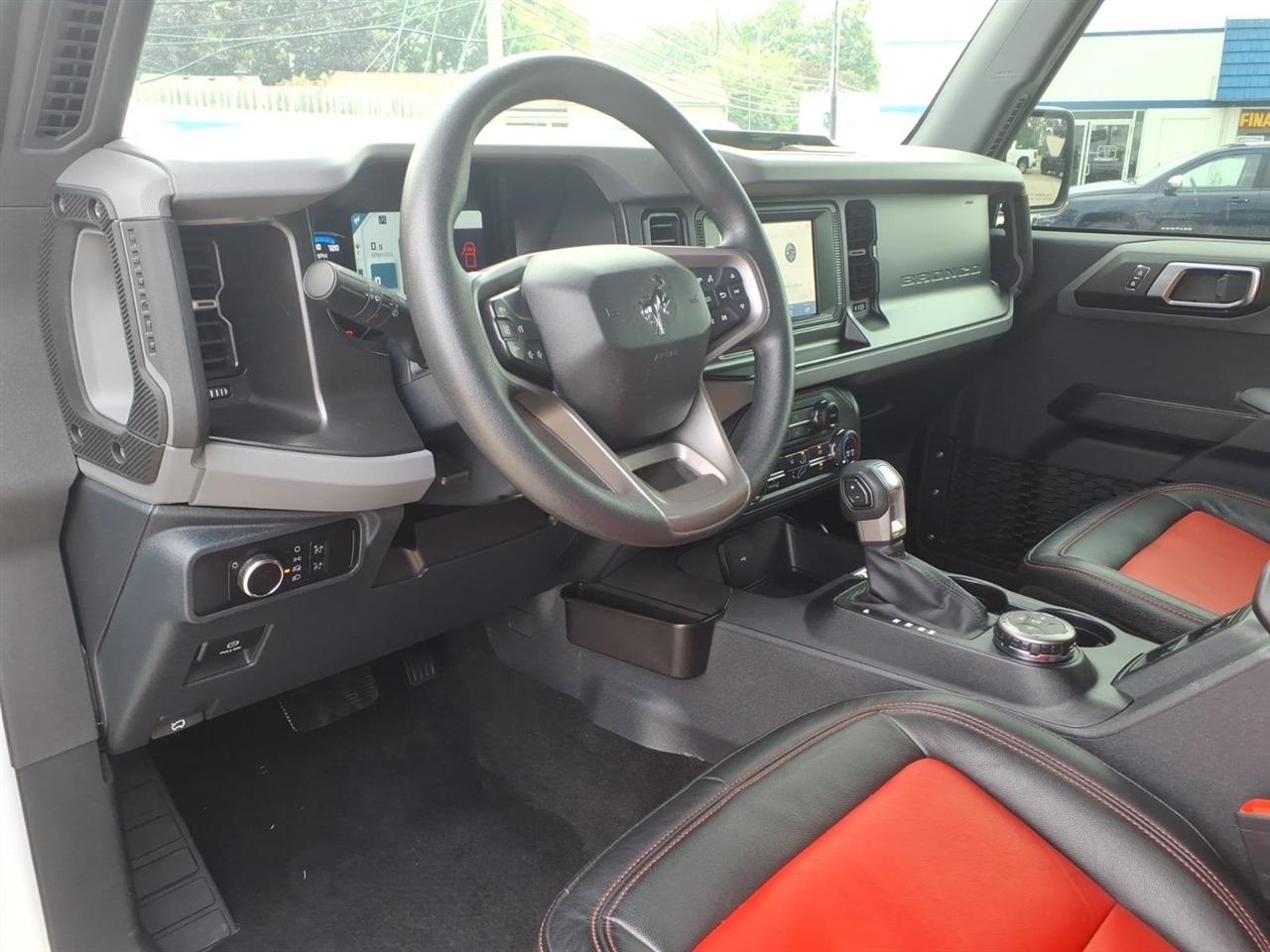 Ford Bronco Base 4 Door 4x4 2022