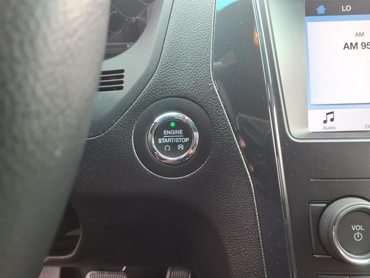 Ford Explorer XLT 4WD 2019