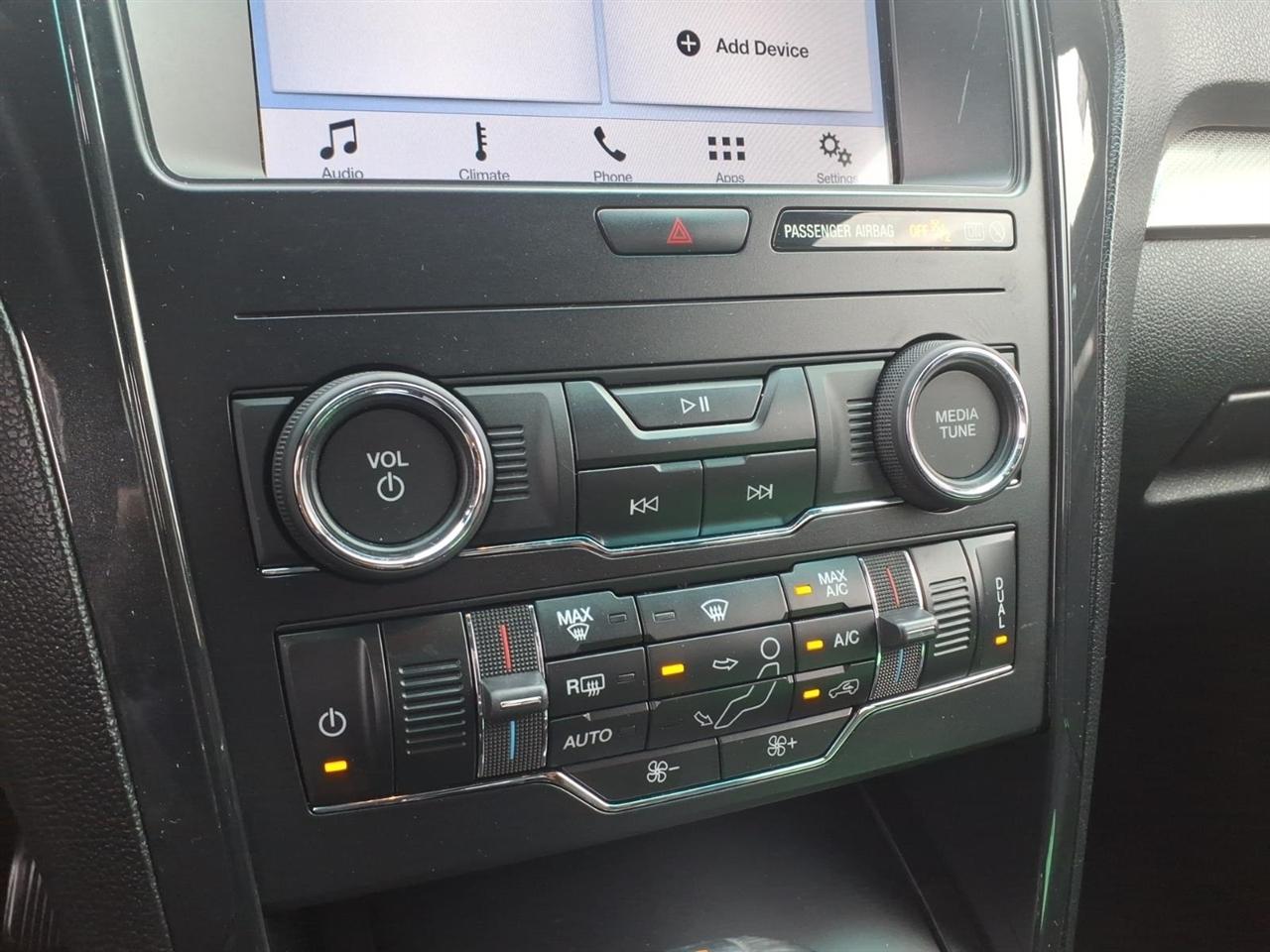 Ford Explorer XLT 4WD 2019