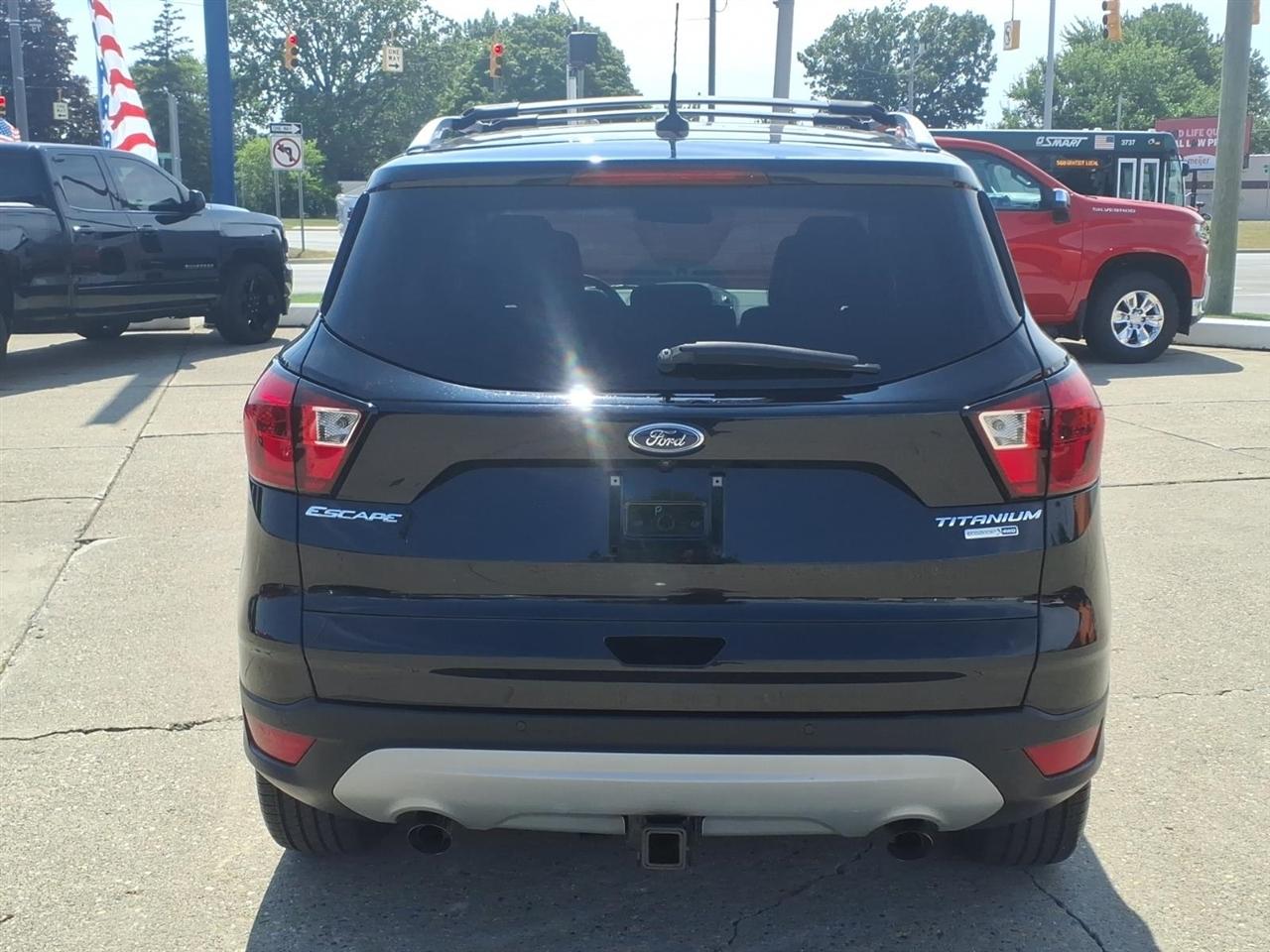 Ford Escape Titanium 4WD 2019