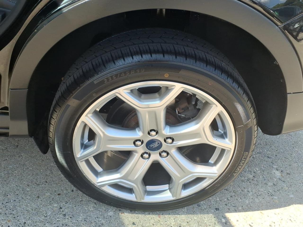 Ford Escape Titanium 4WD 2019