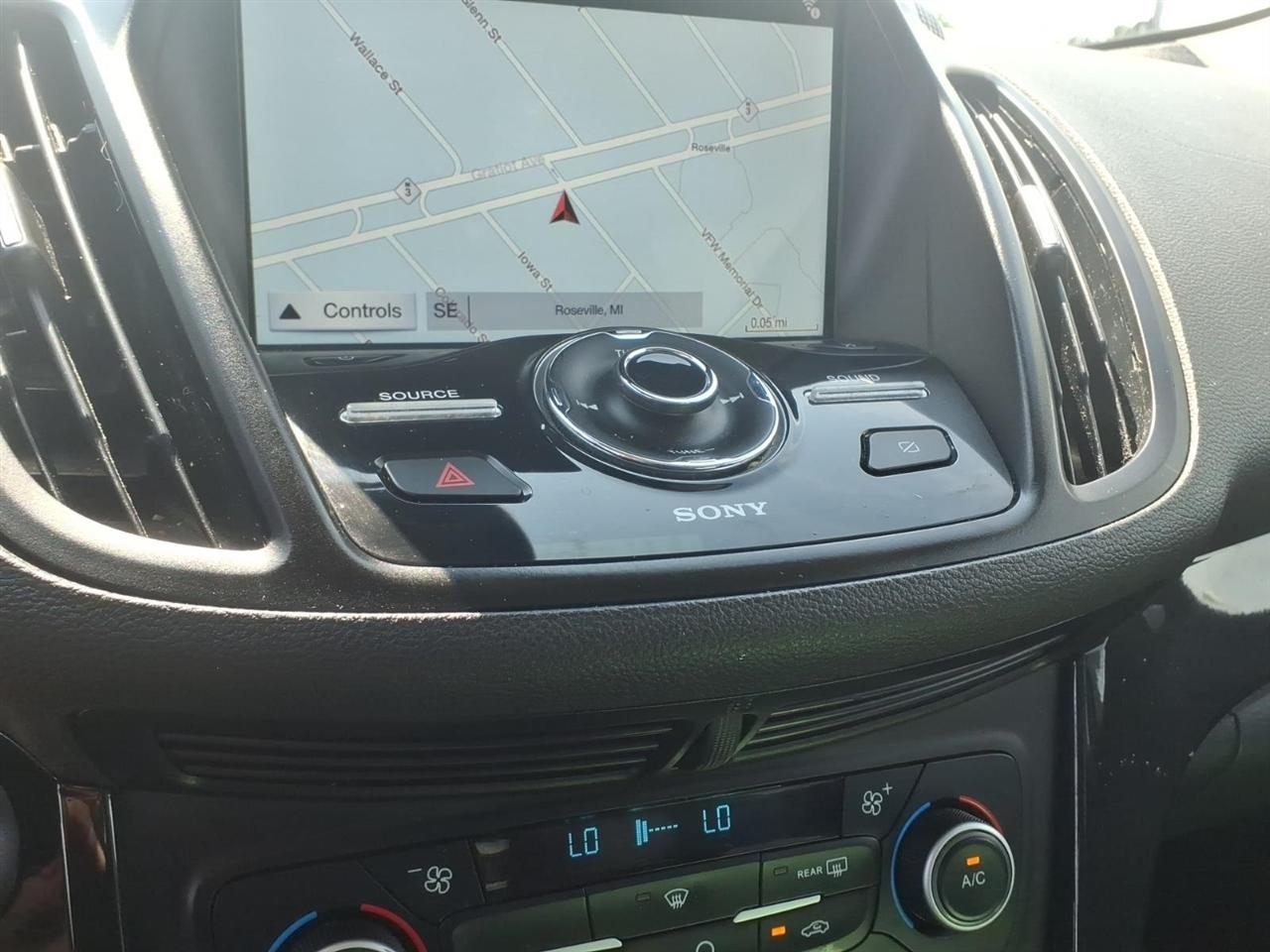 Ford Escape Titanium 4WD 2019