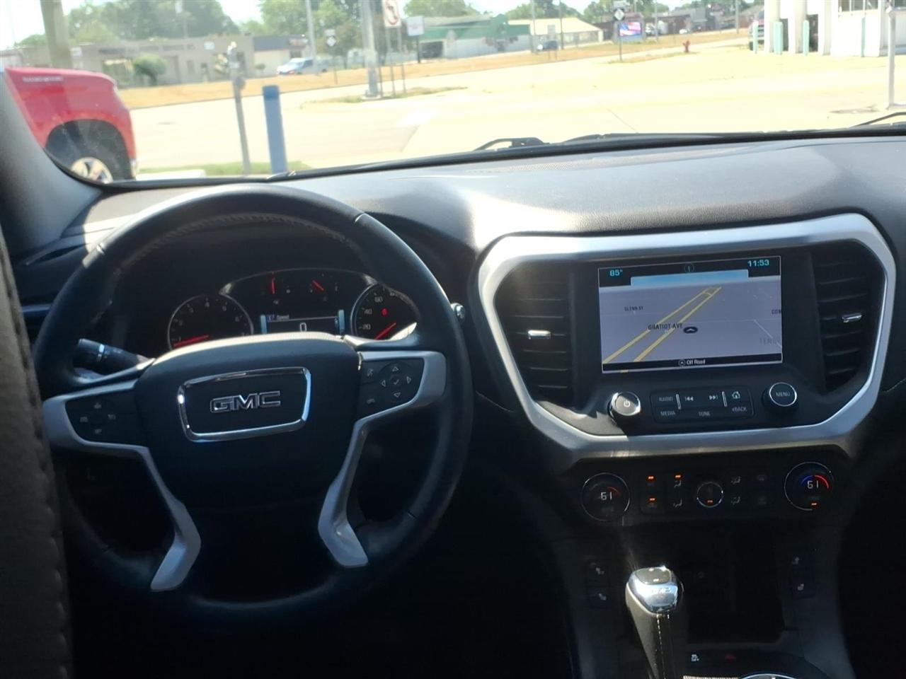 GMC Acadia AWD 4dr SLT w/SLT-1 2018