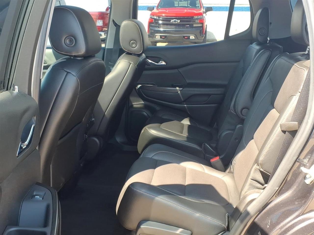 GMC Acadia AWD 4dr SLT w/SLT-1 2018
