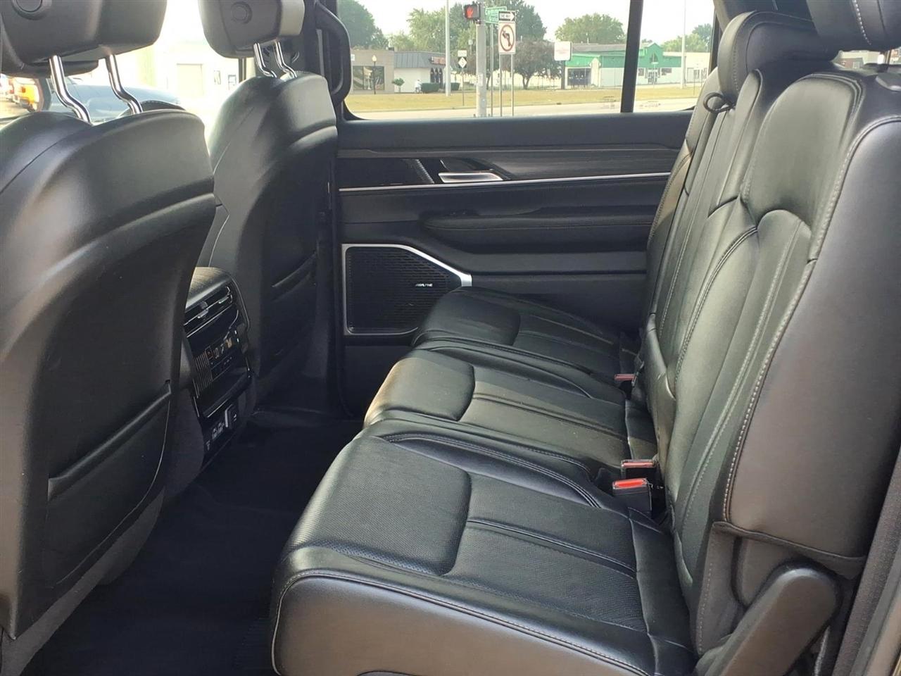 Jeep Wagoneer L Series II 4x4 2024