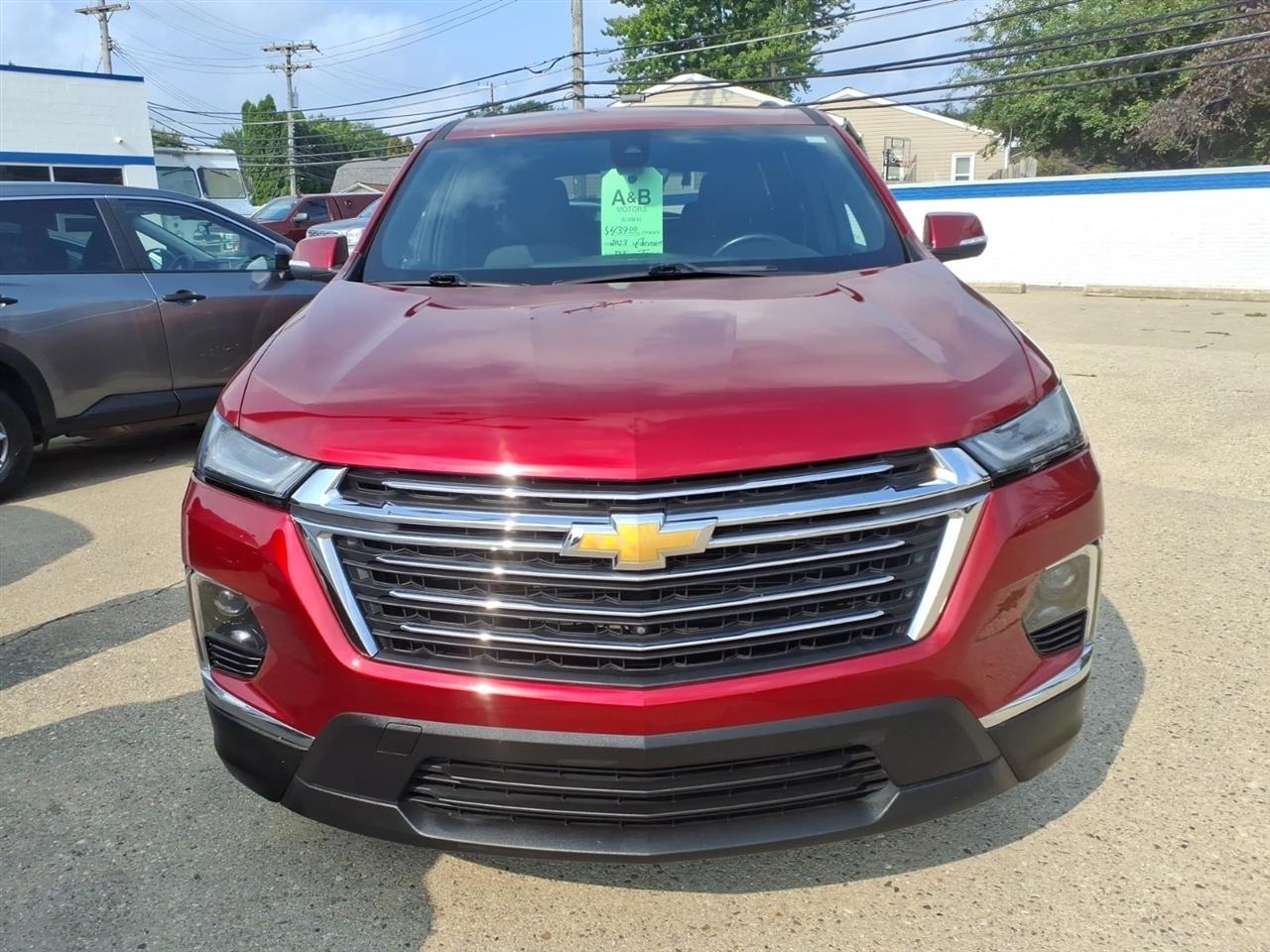 Chevrolet Traverse FWD 4dr LT Cloth w/1LT 2023