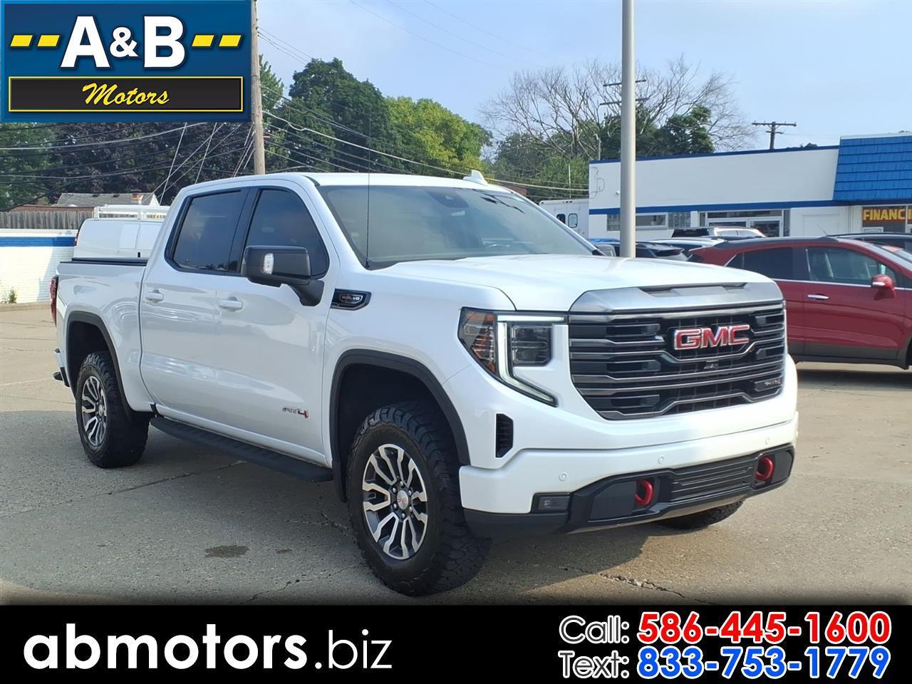 GMC Sierra 1500 4WD Crew Cab 147" AT4 2023