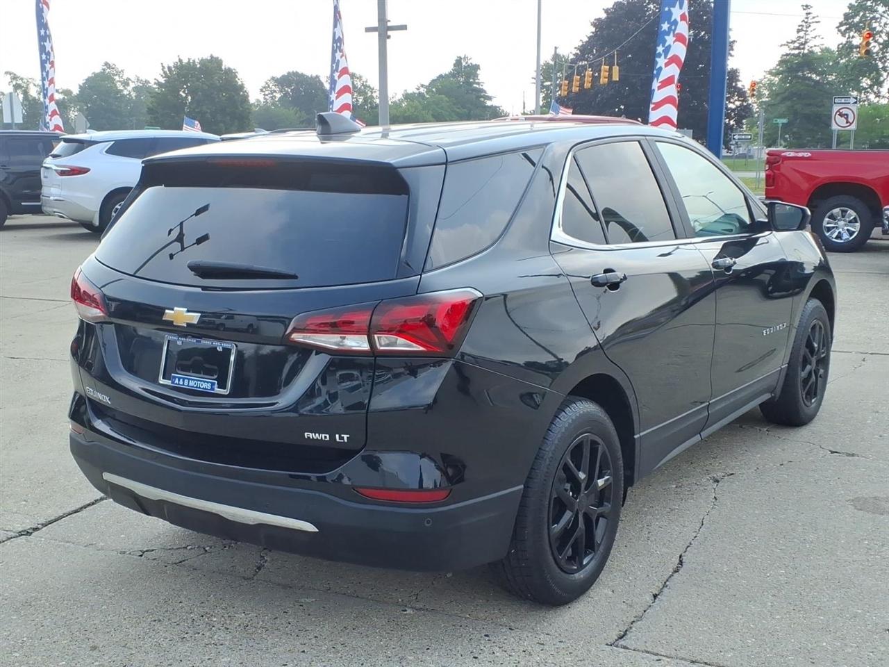 Chevrolet Equinox AWD 4dr LT w/1LT 2023