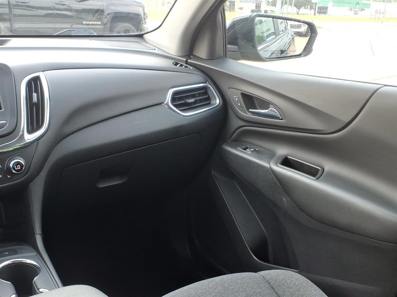 Chevrolet Equinox AWD 4dr LT w/1LT 2023