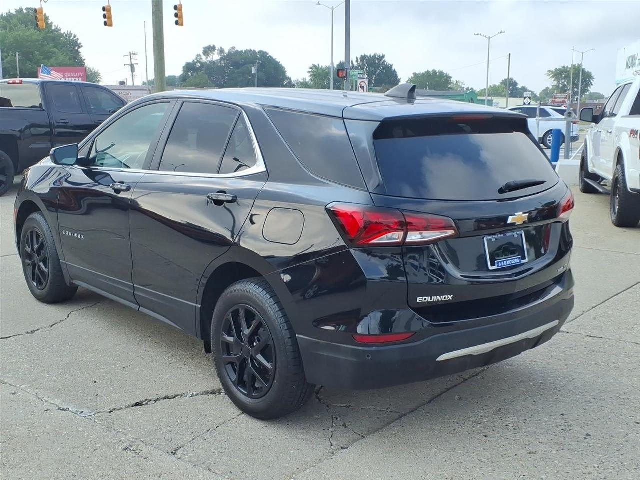 Chevrolet Equinox AWD 4dr LT w/1LT 2023