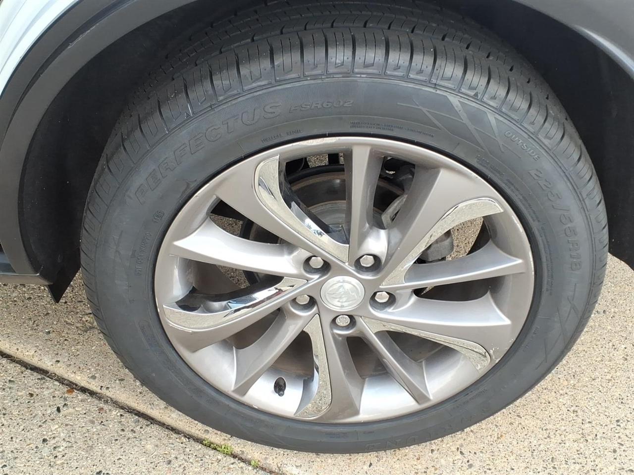 Buick Encore GX AWD 4dr Essence 2022