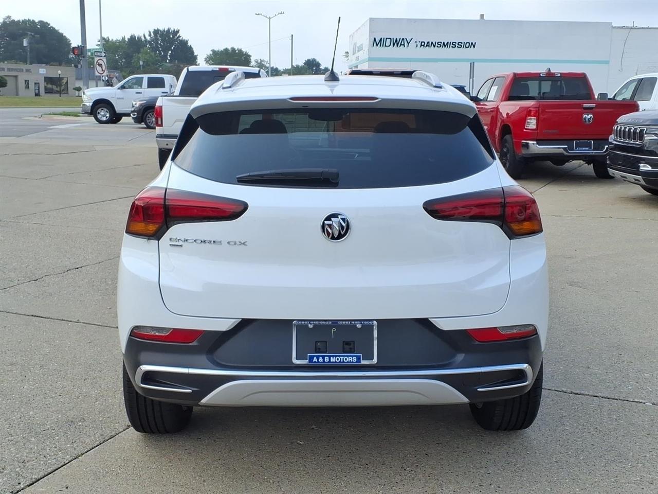Buick Encore GX AWD 4dr Essence 2022