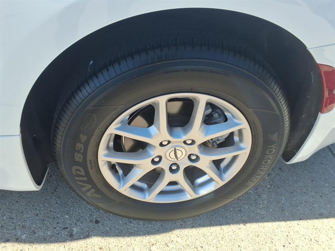 Chrysler Pacifica Touring L FWD 2024