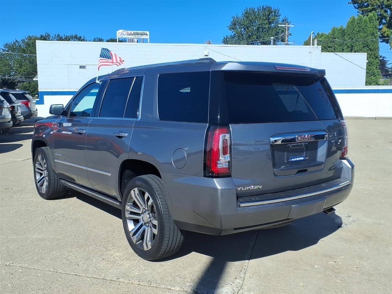 GMC Yukon 4WD 4dr Denali 2018