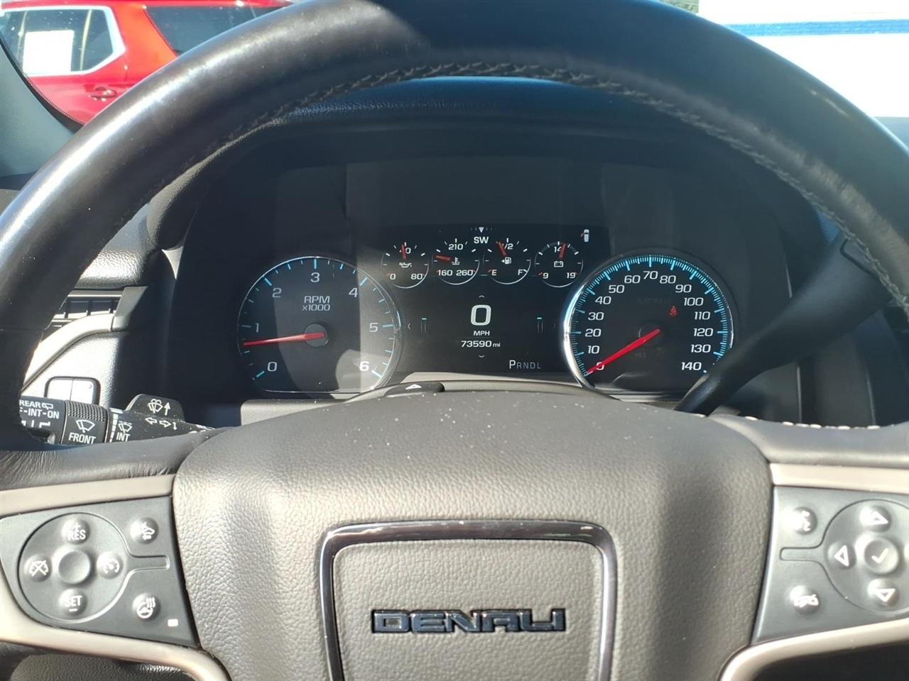 GMC Yukon 4WD 4dr Denali 2018
