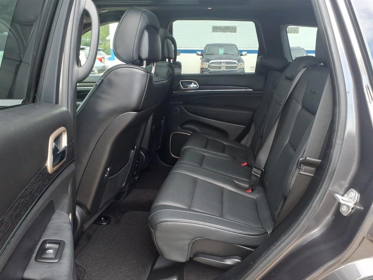 Jeep Grand Cherokee 4WD 4dr Summit 2016