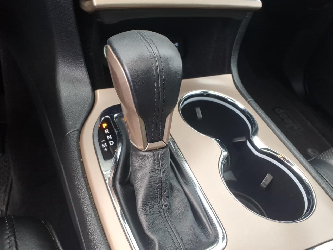 Jeep Grand Cherokee 4WD 4dr Summit 2016