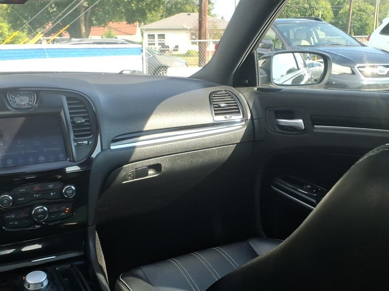 Chrysler 300 300S RWD 2022