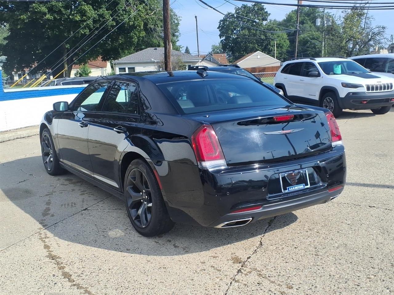 Chrysler 300 300S RWD 2022