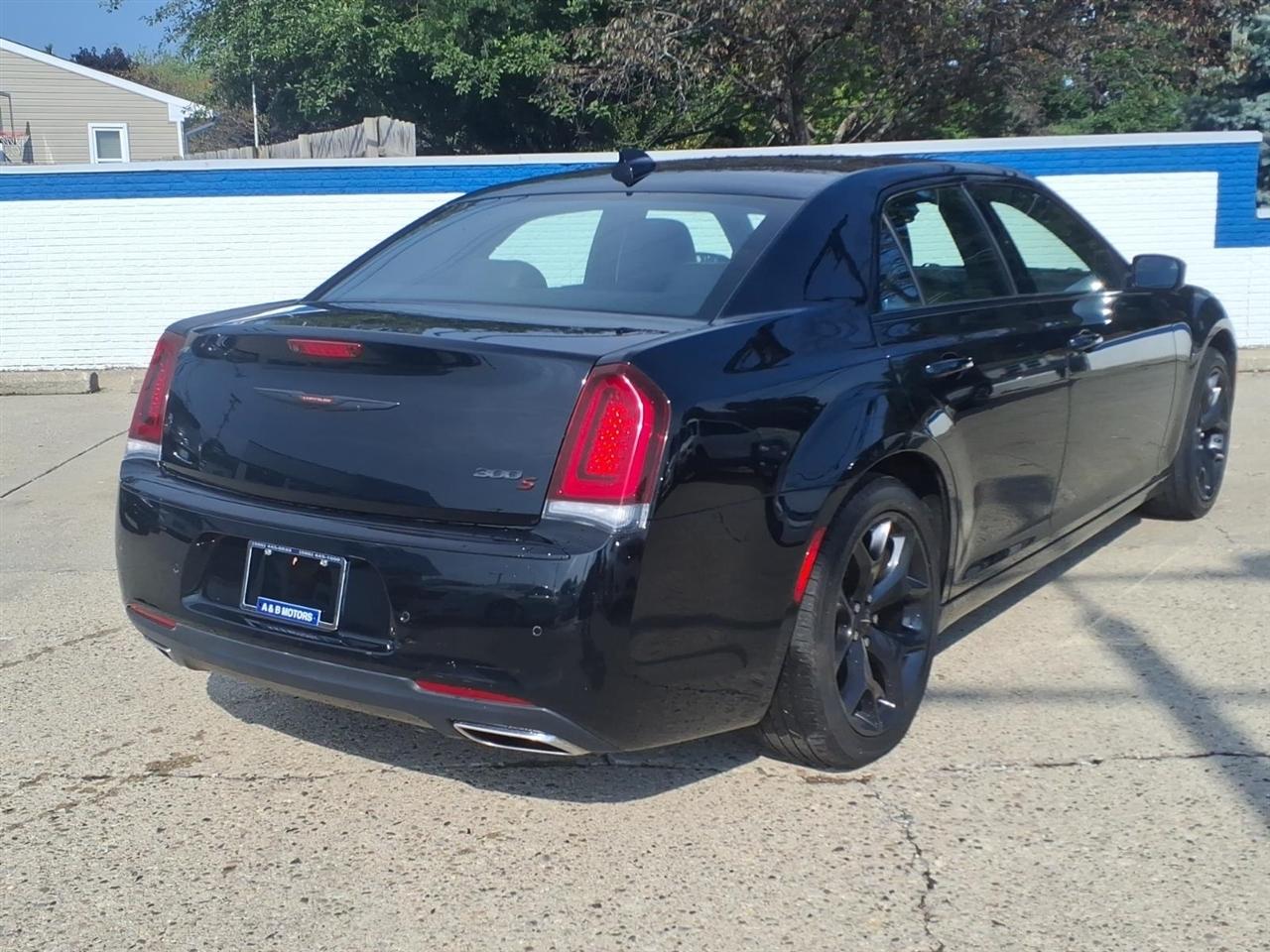 Chrysler 300 300S RWD 2022